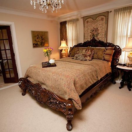 Westphal Mansion Inn Bed & Breakfast Hartford Esterno foto