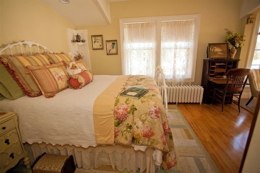 Westphal Mansion Inn Bed & Breakfast Hartford Esterno foto