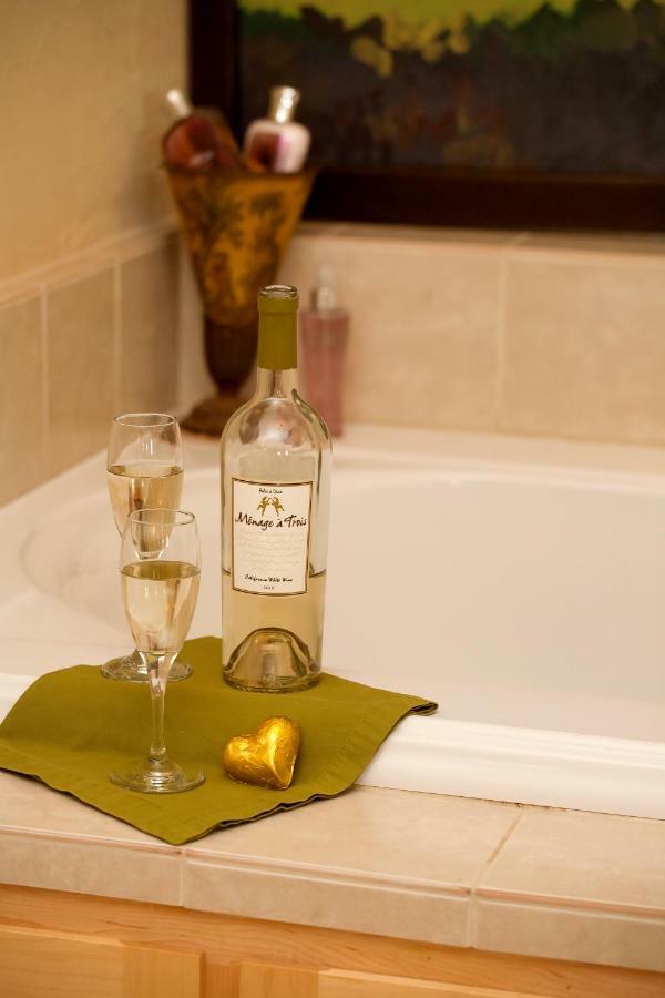 Westphal Mansion Inn Bed & Breakfast Hartford Esterno foto