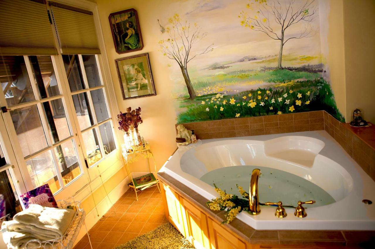 Westphal Mansion Inn Bed & Breakfast Hartford Esterno foto