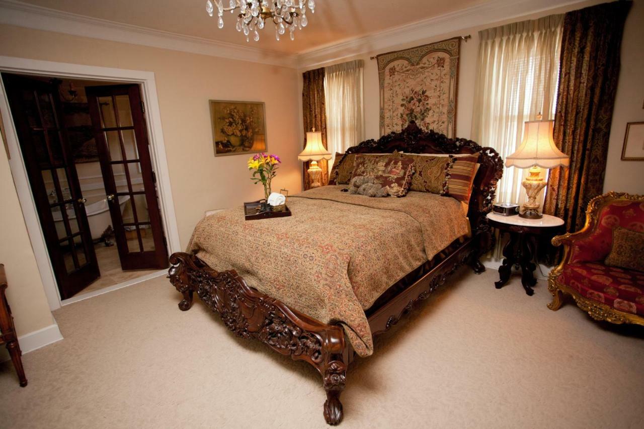 Westphal Mansion Inn Bed & Breakfast Hartford Esterno foto